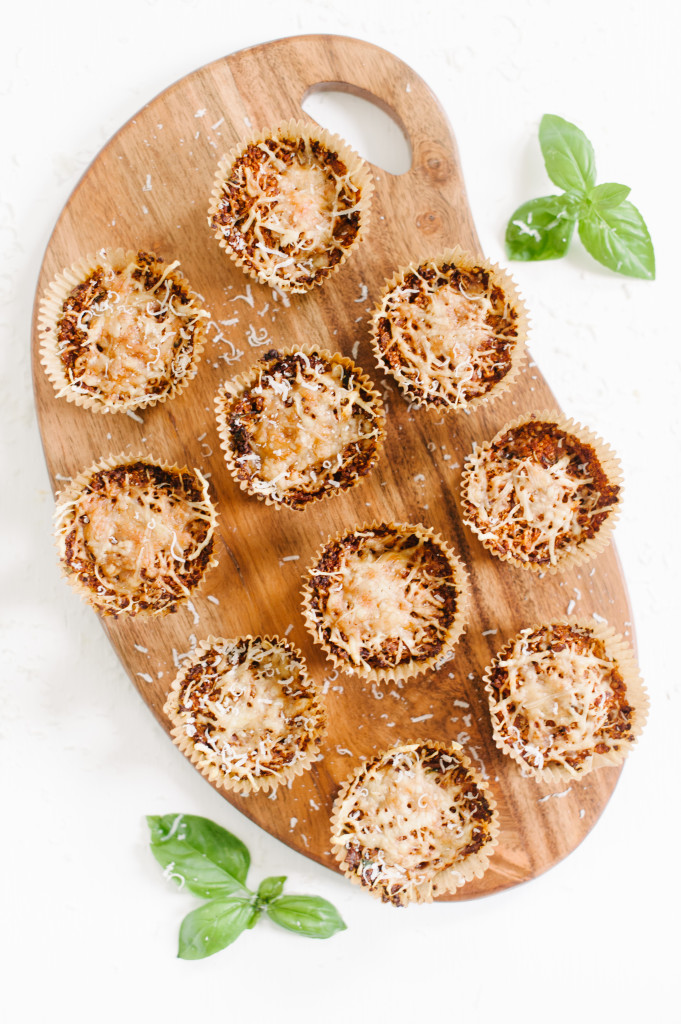 Quinoa Pizza Bites via the Simply Real Health Cookbook // www.simplyrealhealth.com //