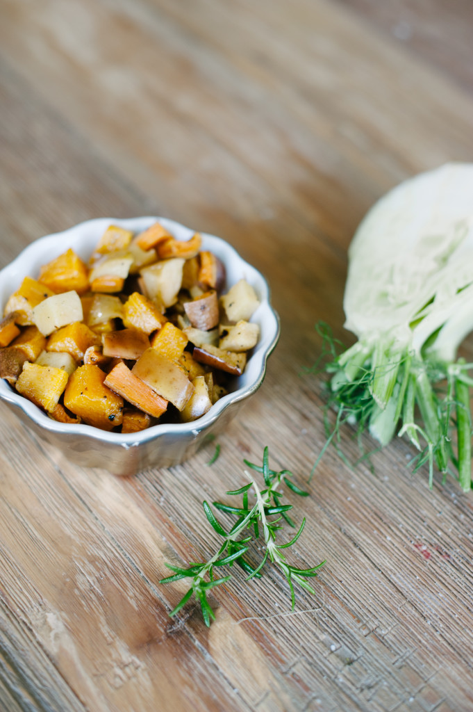 Roasted Apple Fennel + Yam Salad  from the Fall Meal Plan via @simplyrealhealth