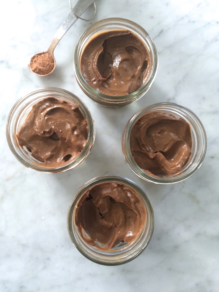 Healthy Chocolate Avocado Pudding via Simply Real Health // gluten-free, dairy-free, and so bomb //