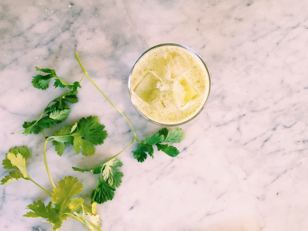 Cilantro Lemonade (sugar free) via @simplyrealhealth