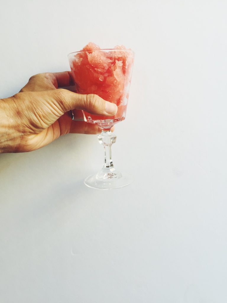 (The Easiest) Watermelon Granita via @simplyrealhealth #healthy #summer #treats