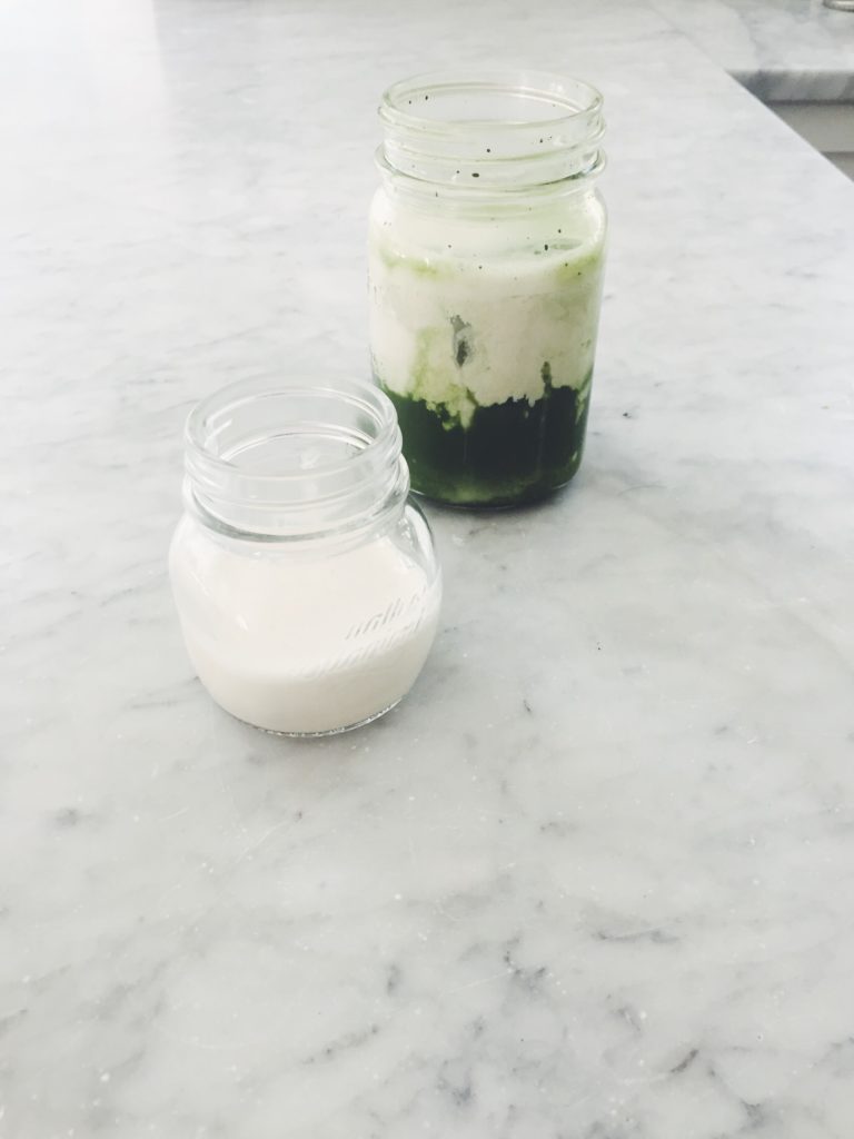 2 Minute Homemade Cashew Milk (and Iced Matcha Lattes) via @simplyrealhealth