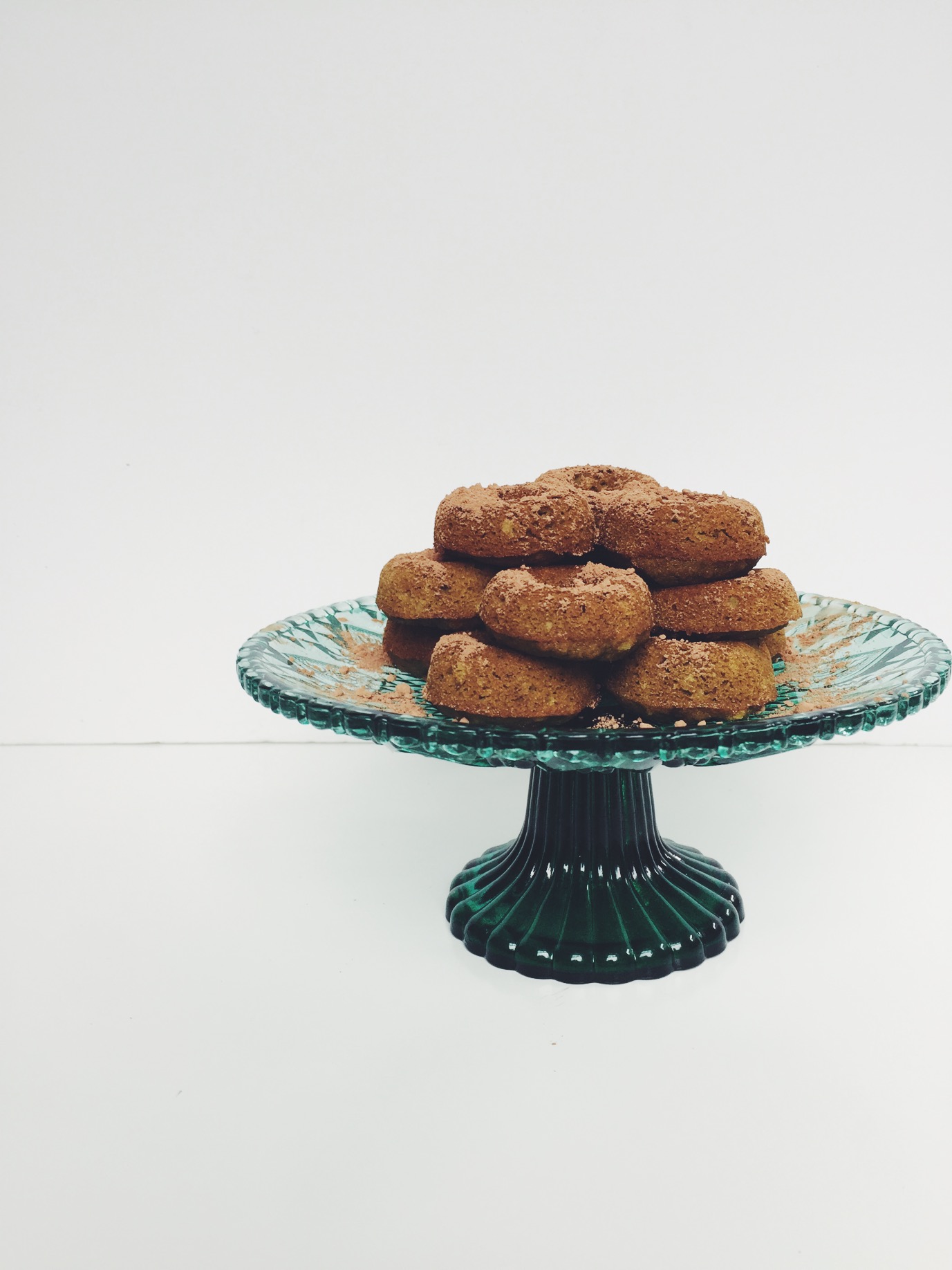 Mini matcha doughnuts (GF) via @simplyrealhealth