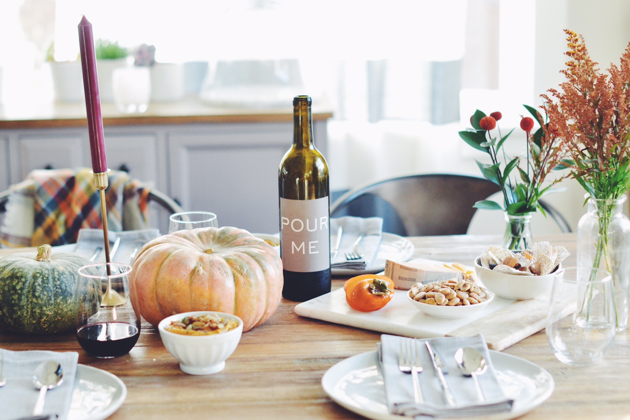 How to Not Blow It on Thanksgiving: 5 Ways. A little advice from @simplyrealhealth on a happier, healthier holiday weekend. 