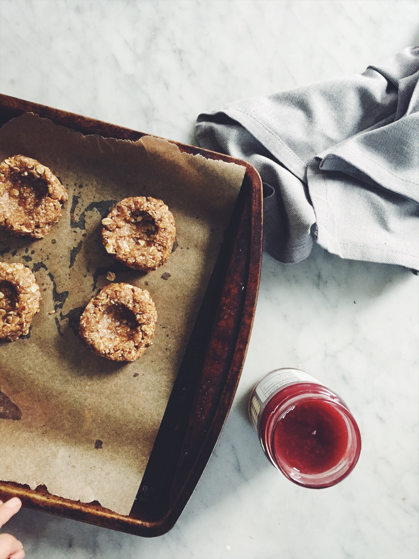 GF Super Addicting Raspberry Jam Dots via @simplyrealhealth. Yessssssssss!